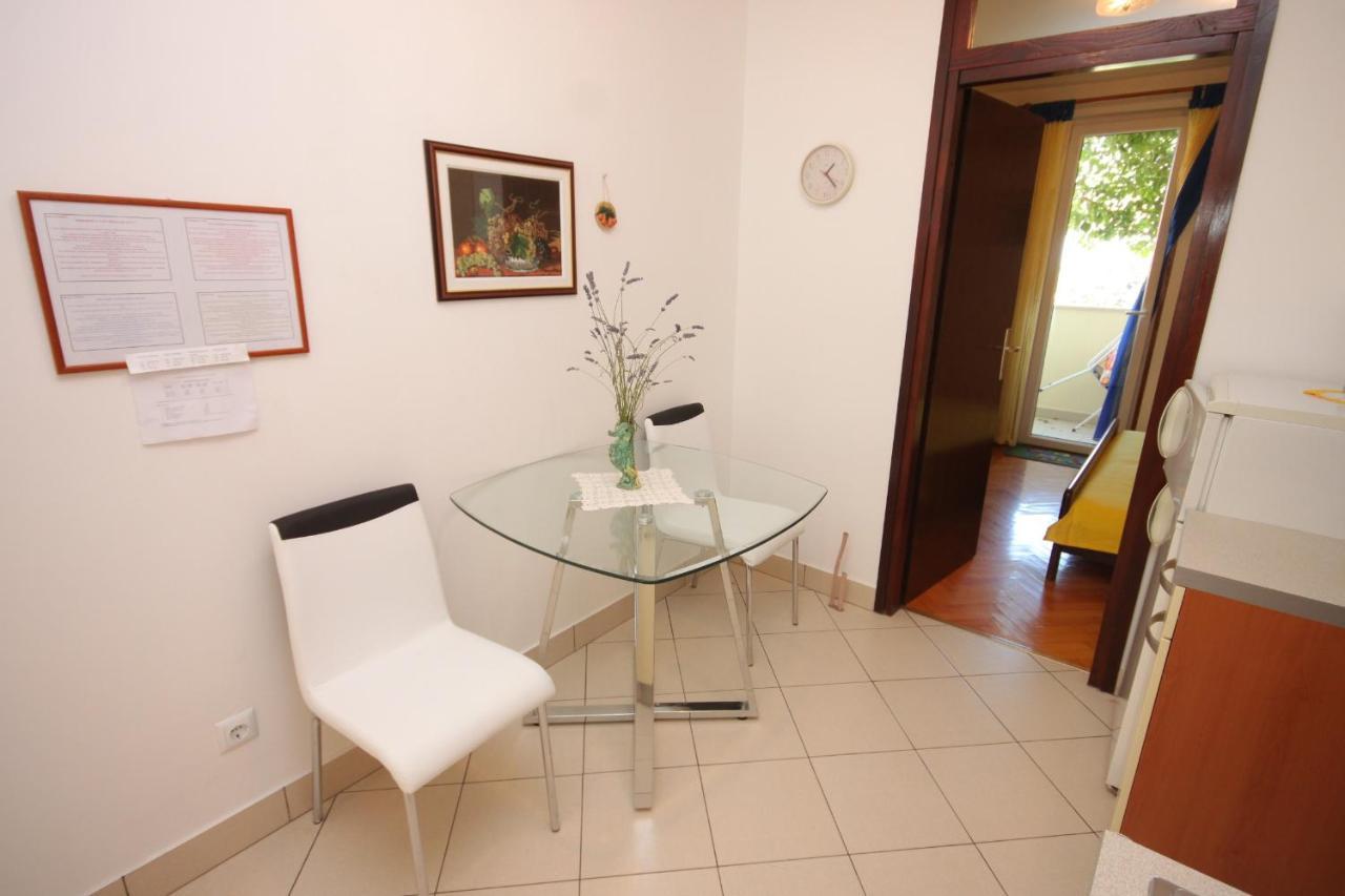 Apartment Mali Losinj 7879B エクステリア 写真