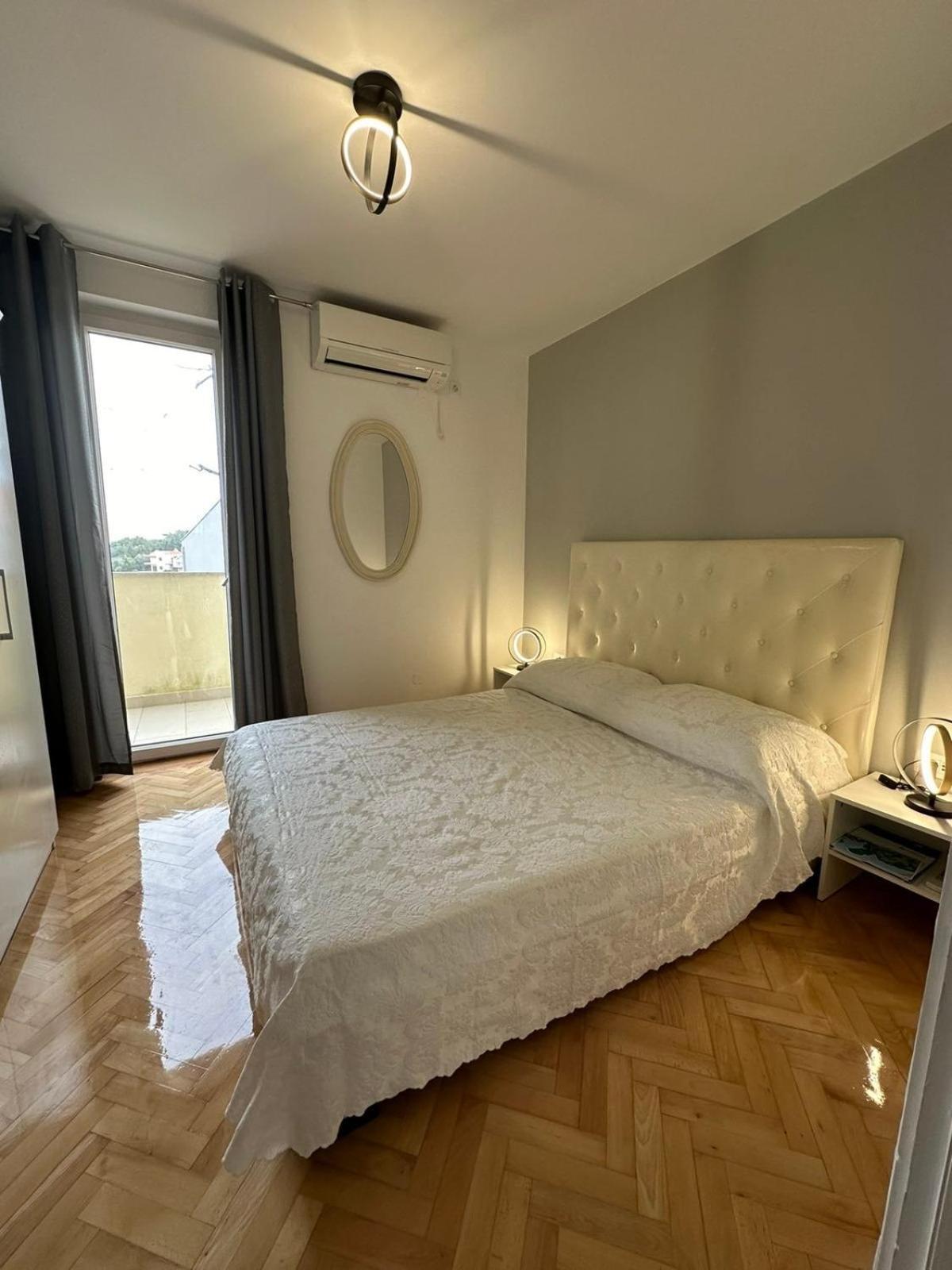 Apartment Mali Losinj 7879B エクステリア 写真